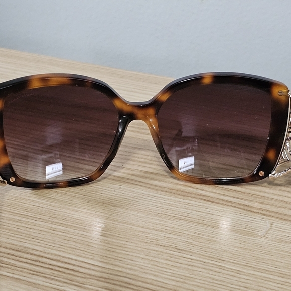 Roberto Cavalli Tortoise Shell Sunglasses - Picture 6 of 10
